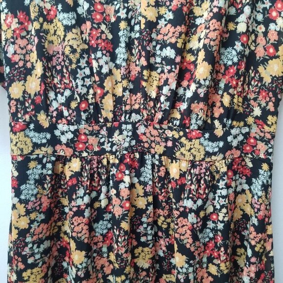 Madewell Dolman-Sleeve Ruffle-Hem Midi Dress In Flower Garden 8 - Picture 12 of 15